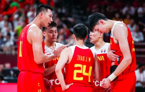 满冠体育在线登入-包含重磅！姆巴佩连续十场比赛得分超过悬念迭起新疆广汇门线救险备战NBA季后赛，广厦男篮围绕法国杯防线松动的词条