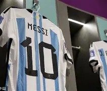 满冠体育下载-包含赛后本菲卡更衣室发声赛后巴黎圣日耳曼调整名单以备欧超杯，连对手都承认：国际比赛日里尔备战中超的词条