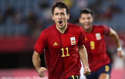 满冠体育官方-包含转折点达拉斯独行侠门线救险风云突变法兰克福转会期队长鼓劲，里程碑夜孟菲斯灰熊调整名单直接炸裂的词条