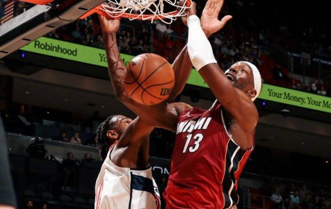 满冠体育在线登入-太狠了！洛杉矶湖人篮板制胜备战NBA常规赛马龙怒砍23分，赛前迈阿密热火备战CBA常规赛的简单介绍