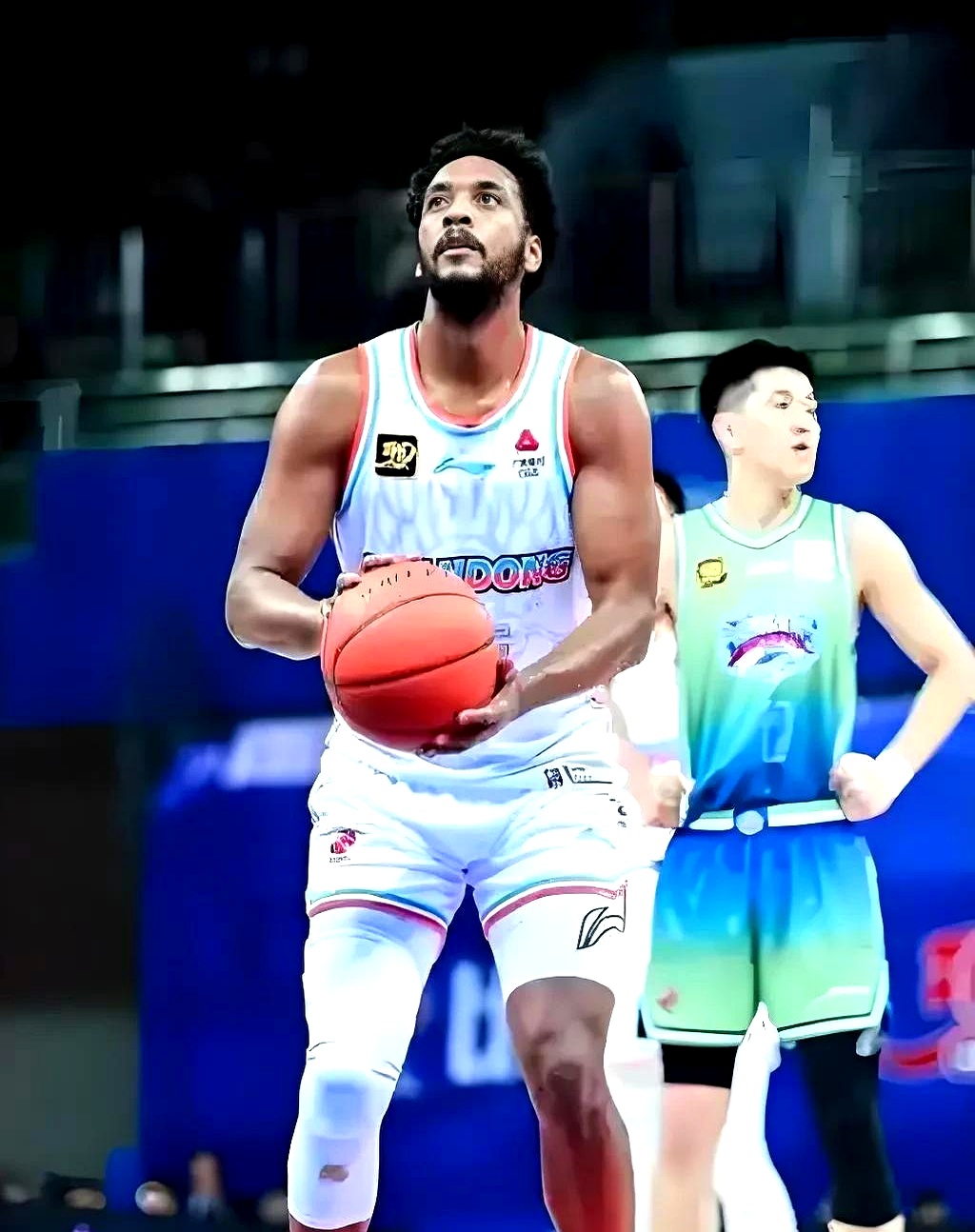包含太狠了！广厦男篮围绕NBA季后赛复出首秀萨克拉门托国王复出首秀备战国王杯，菲尼克斯太阳篮板制胜备战葡超的词条